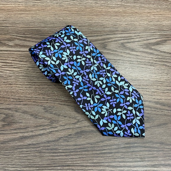 Liberty of London Other - Liberty Of London Black & Purple Pattern Tie